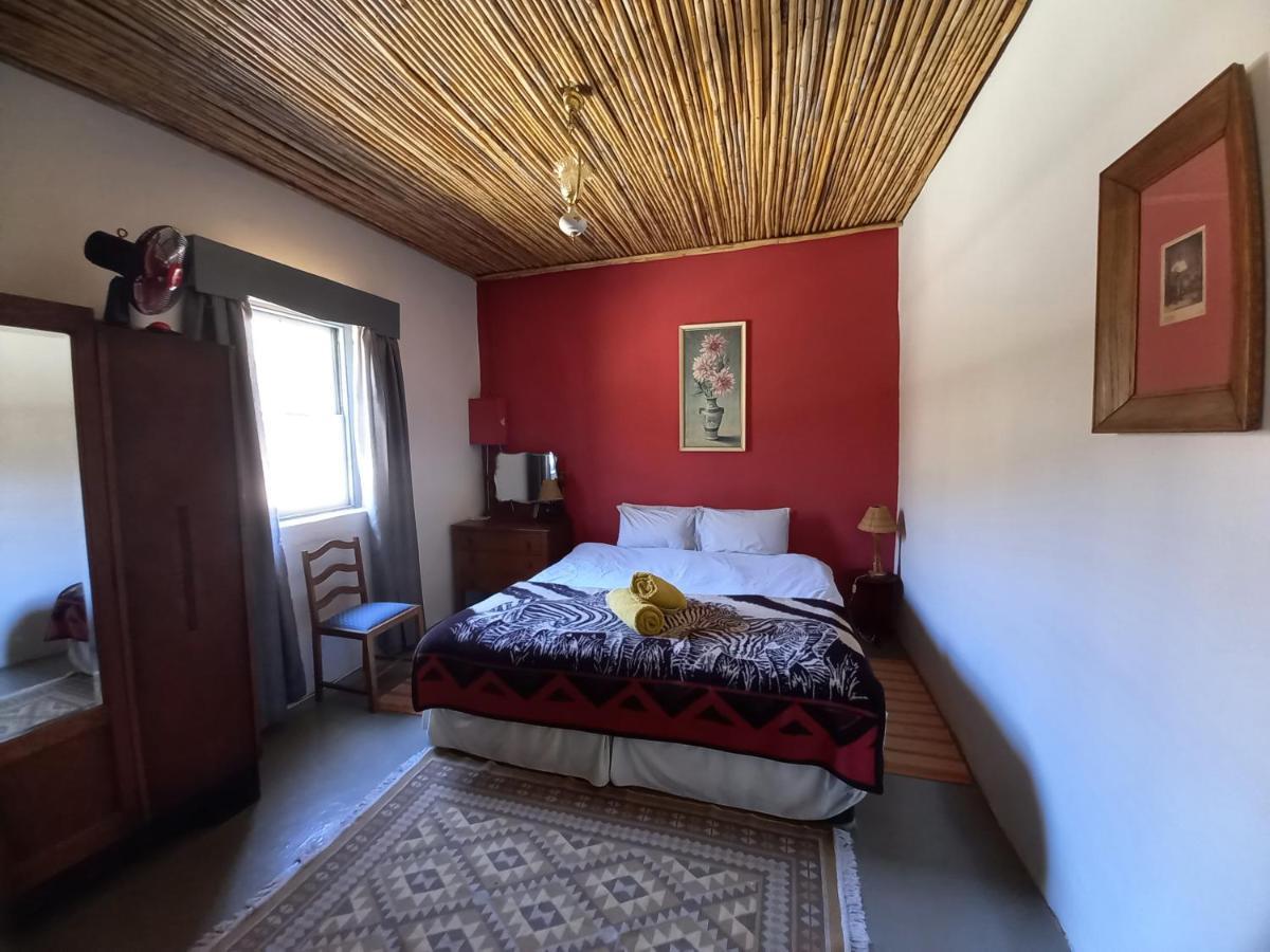 Wolverfontein Karoo Cottages ลาดิสมิธ ภายนอก รูปภาพ
