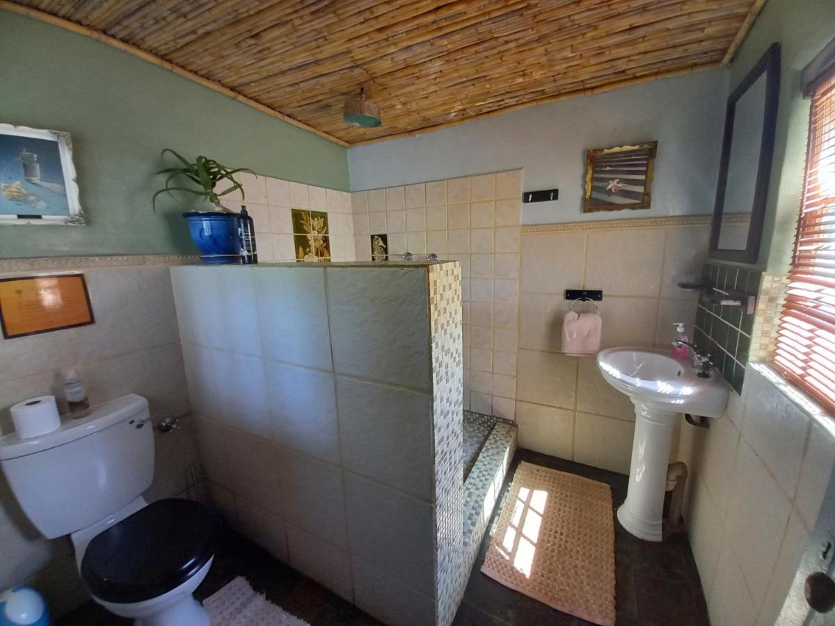 Wolverfontein Karoo Cottages ลาดิสมิธ ภายนอก รูปภาพ