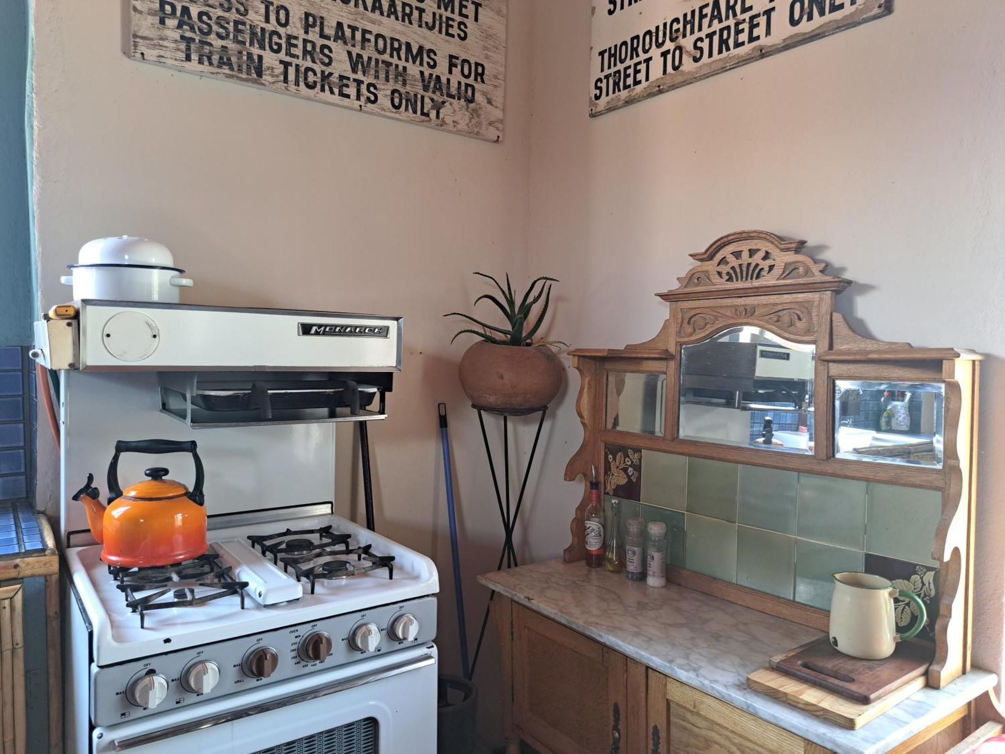 Wolverfontein Karoo Cottages ลาดิสมิธ ภายนอก รูปภาพ