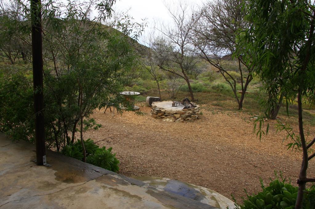 Wolverfontein Karoo Cottages ลาดิสมิธ ภายนอก รูปภาพ
